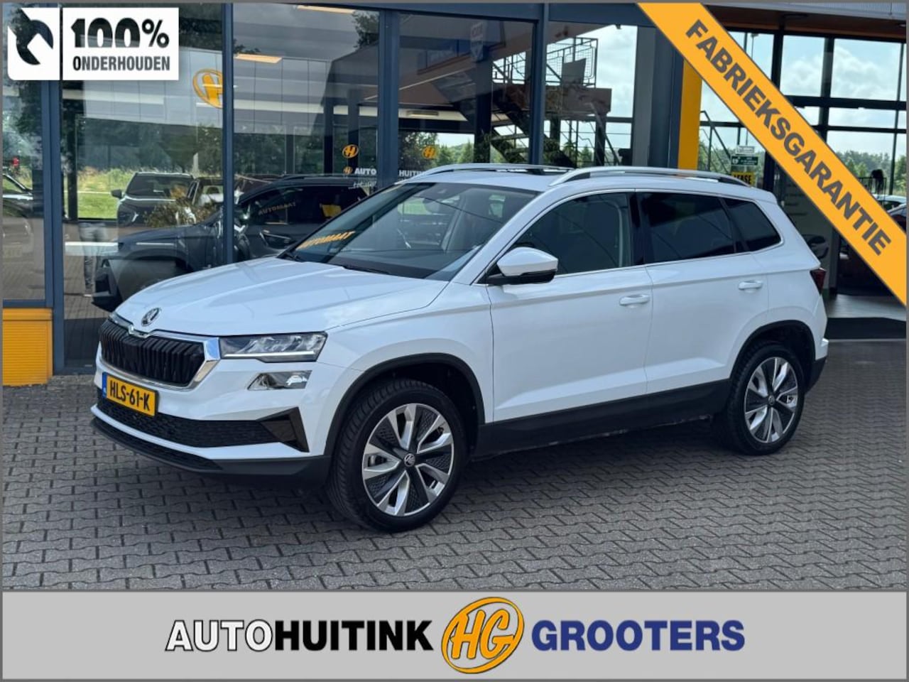 Skoda Karoq - 1.5 TSI Business Edition - panorama - camera - adaptive cruise - AutoWereld.nl