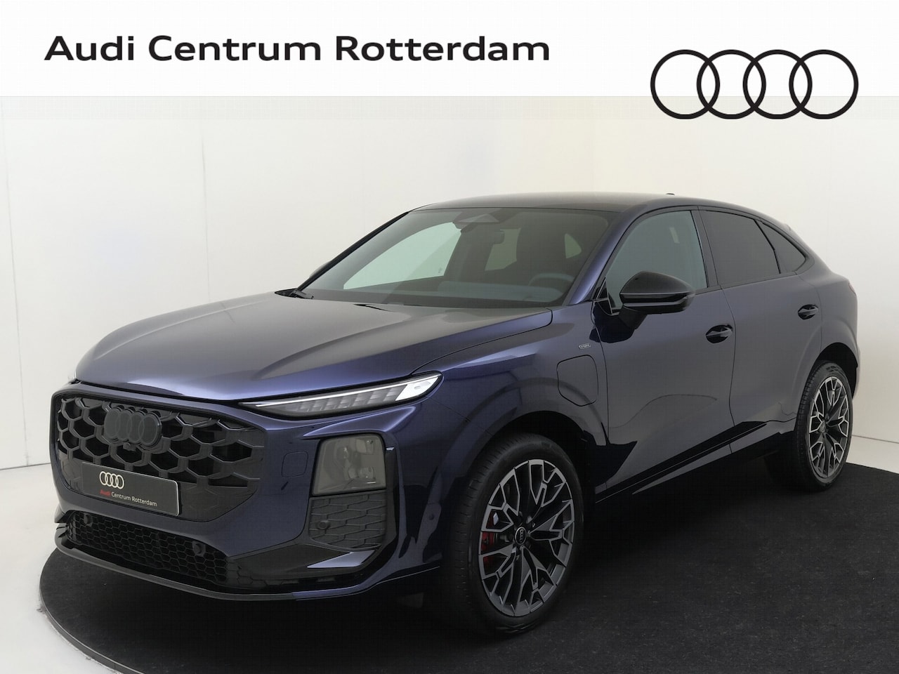 Audi Q3 Sportback - e-hybrid S tronic 6 272pk S edition - AutoWereld.nl