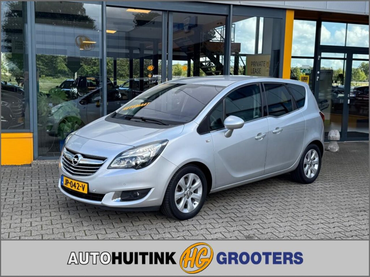 Opel Meriva - 1.4 Turbo 140pk Blitz - camera - navi - leer - AutoWereld.nl