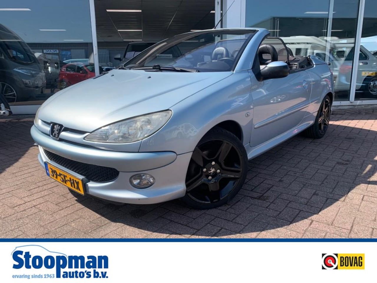 Peugeot 206 - CC 2.0 16V Cabriolet Leder LMV El.ramen - AutoWereld.nl