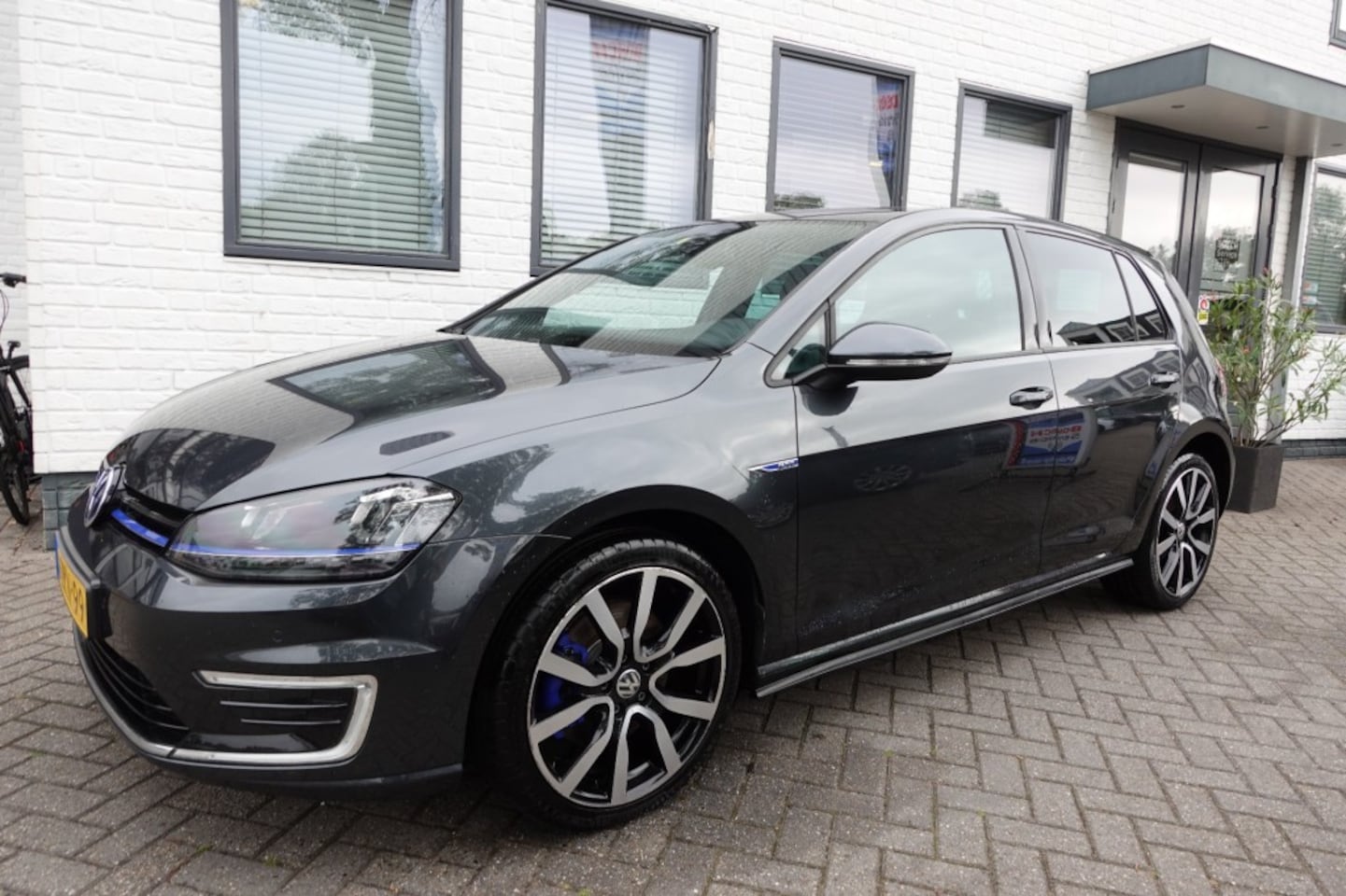 Volkswagen Golf - 1.4 TSI GTE 1.4 TSI GTE - AutoWereld.nl
