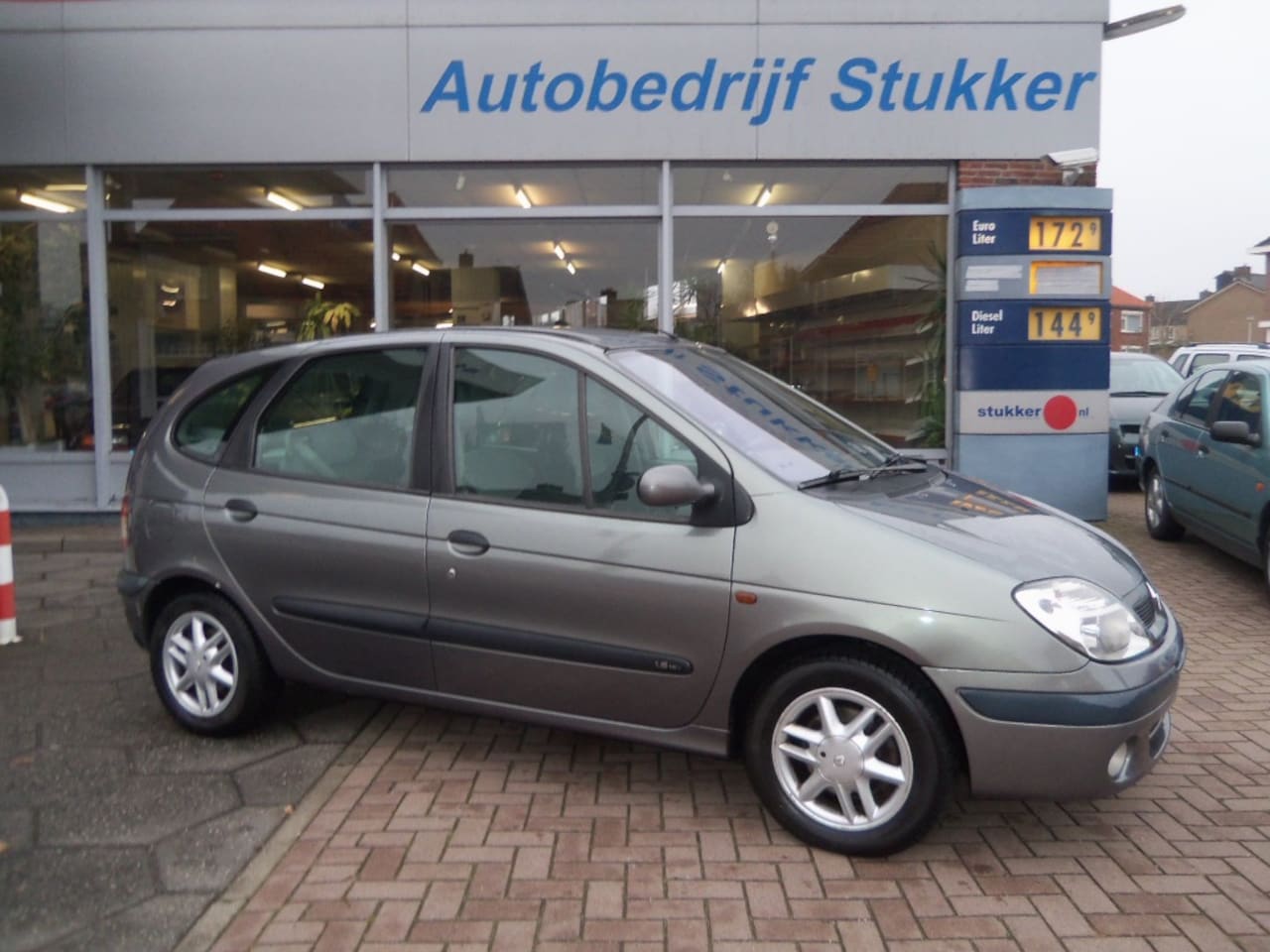 Renault Scénic - 1.6 16v 2005 RXE ECC LPG-G3 EXPORT - AutoWereld.nl