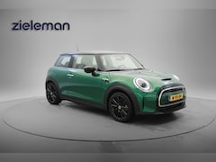 MINI Cooper - Electric Classic 33 kWh - Carplay, Half Leer, Camera, Stoelverw