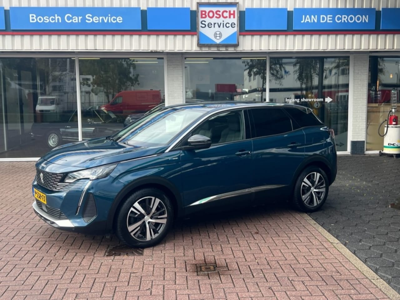 Peugeot 3008 - 1.6 HYBRID ALLURE Automaat NL-auto Hoge Zit Trekhaak #RIJKLAAR - AutoWereld.nl