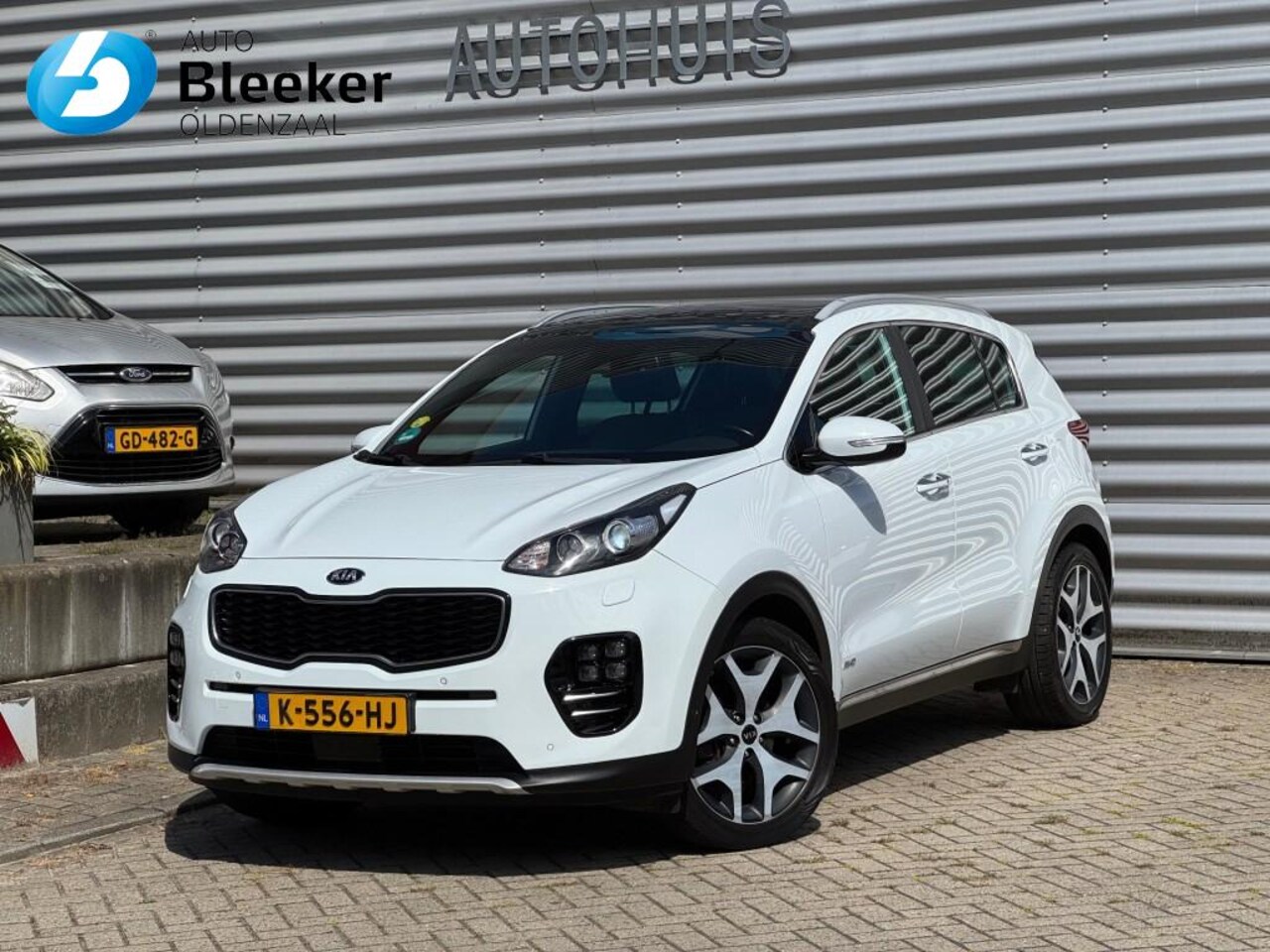 Kia Sportage - 1.6 T-GDI 4wd 177 pk GT-Line Airco Trekhaak Pano Navi Cruise Stoel verwarming ventilatie - AutoWereld.nl