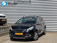 Peugeot 2008 - 1.2 Puretech Allure Airco 1/2 Leer Trekhaak Stoelverwarming Navi Cruise