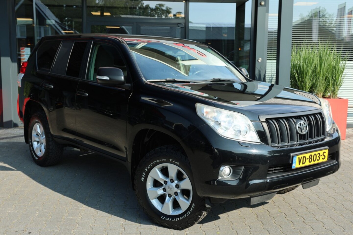 Toyota Land Cruiser 150 - 3.0 D-4D 5DRS LX VAN ( MAG 7000 KG TREKKEN LUCHTGEREMD) - AutoWereld.nl