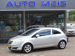 Opel Corsa - 1.2-16V Cosmo