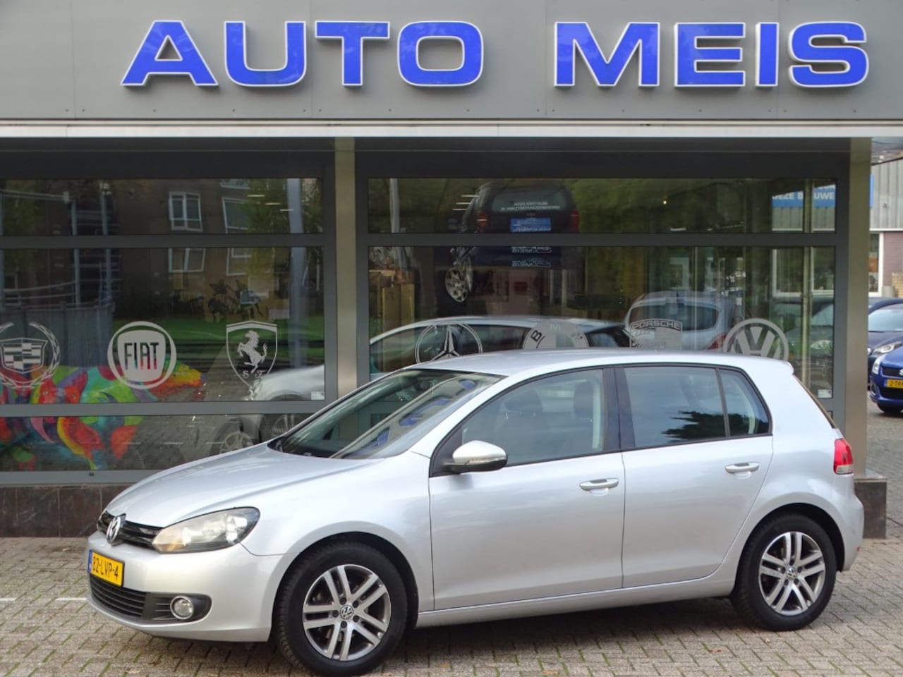 Volkswagen Golf - 1.2 TSI Tour 1.2 TSI TOUR - AutoWereld.nl