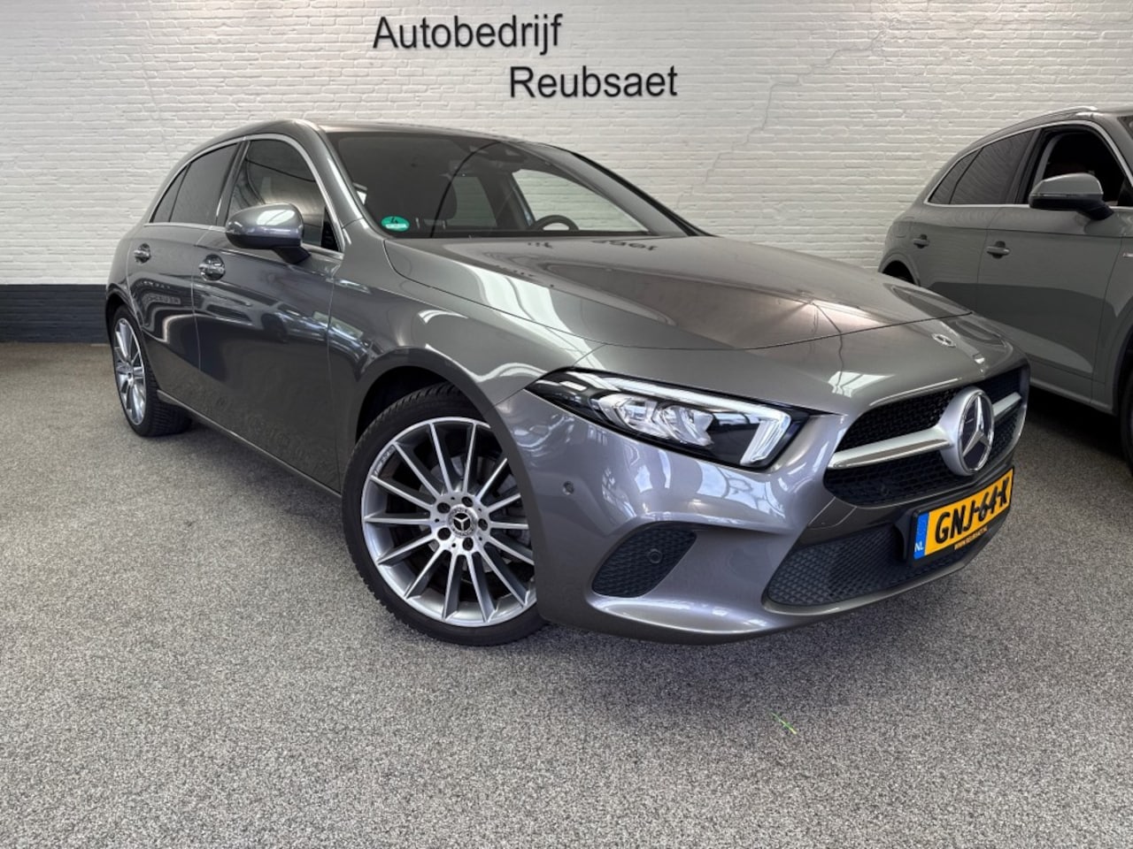 Mercedes-Benz A-klasse - 200 Business Solution AMG Leer Clima Navi Cruise Led Incl 12Mnd Garantie - AutoWereld.nl