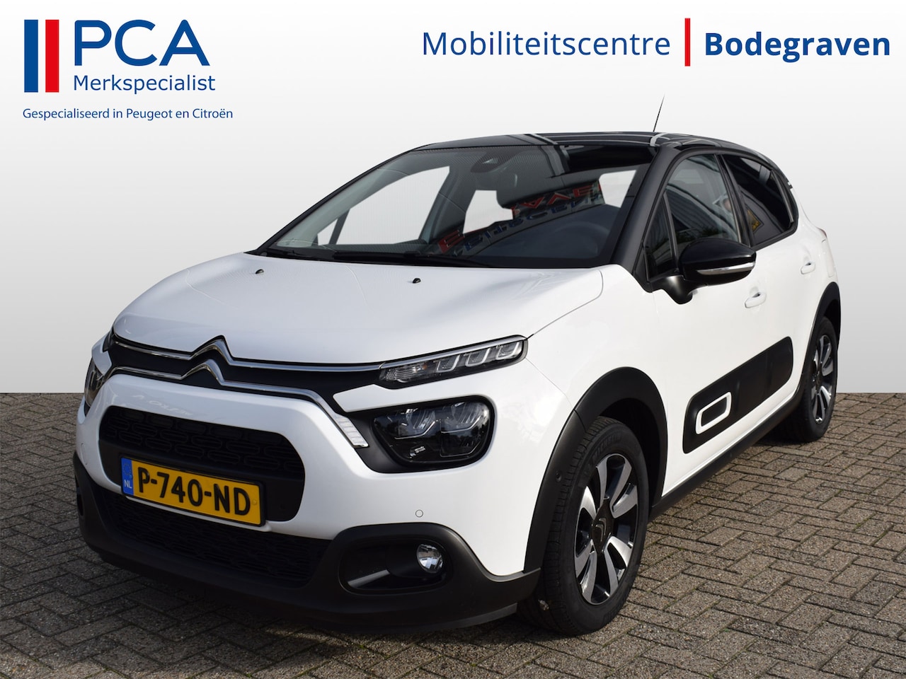 Citroën C3 - 1.2 PureTech Shine | Camera | Trekhaak | Stoelverwarming - AutoWereld.nl