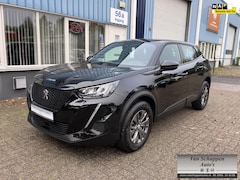 Peugeot 2008 - 1.2 PureTech Active Pack 131pk Navi Camera Cruise