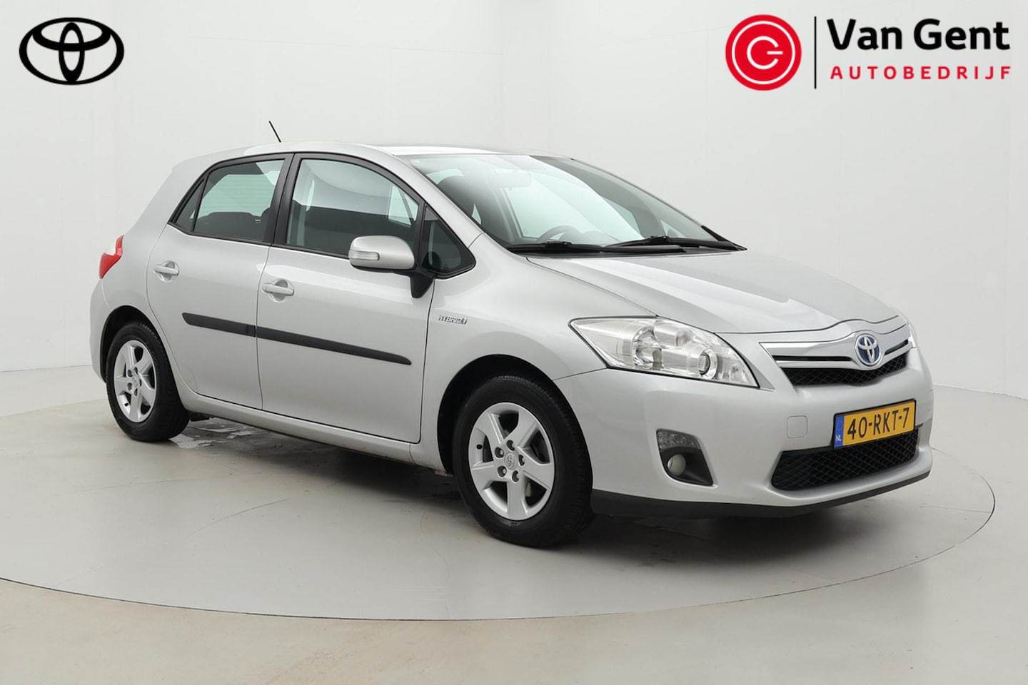 Toyota Auris - 1.8 Hybrid Aspiration | Fietsensteun | Cruise Control | Clima | Parkeersensoren achter | 1 - AutoWereld.nl