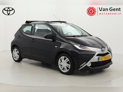 Toyota Aygo - 1.0 VVT-i x-wave | Elektrisch vouwdak | Navigatie | Keyless | Clima | Camera | 15 inch | D