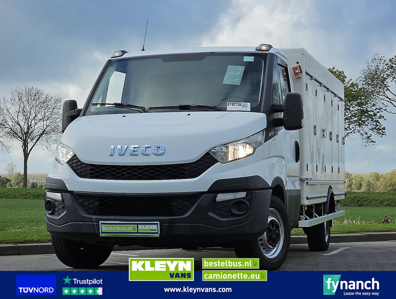 Iveco Daily - 35 S 11 MANUAL 10 DOORS - AutoWereld.nl