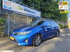 Toyota Auris - 1.8 Hybrid Lease+ Luxe uitvoering, Nette staat