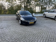 Volvo V60 - 1.6 T3 CRUISE AIRCO PDC