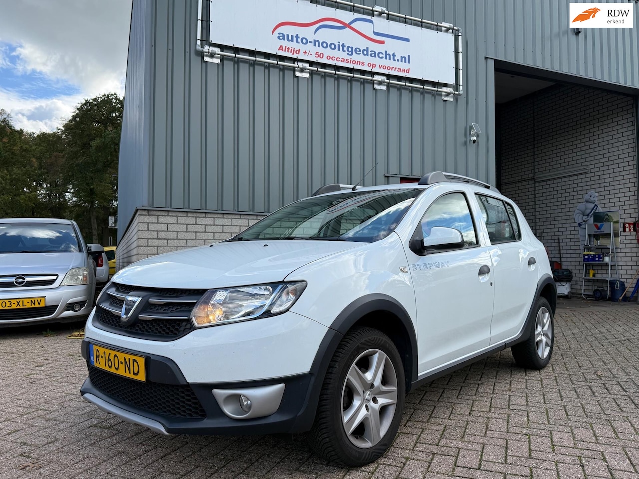 Dacia Sandero - 0.9 TCe Bi-Fuel Ambiance 0.9 TCe Bi-Fuel Ambiance - AutoWereld.nl