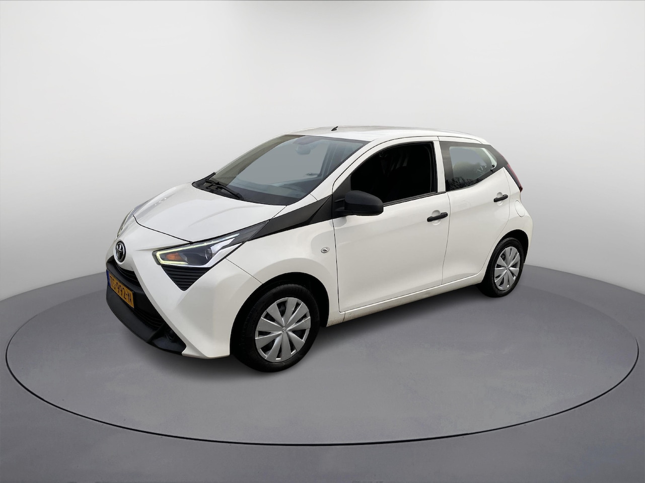 Toyota Aygo - 1.0 VVT-i x-fun 1.0 VVT-i x-fun - AutoWereld.nl