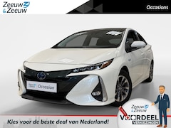 Toyota Prius - 1.8 PLUG IN HYBRID | BUSINESS PLUS | SOLAR ROOF |