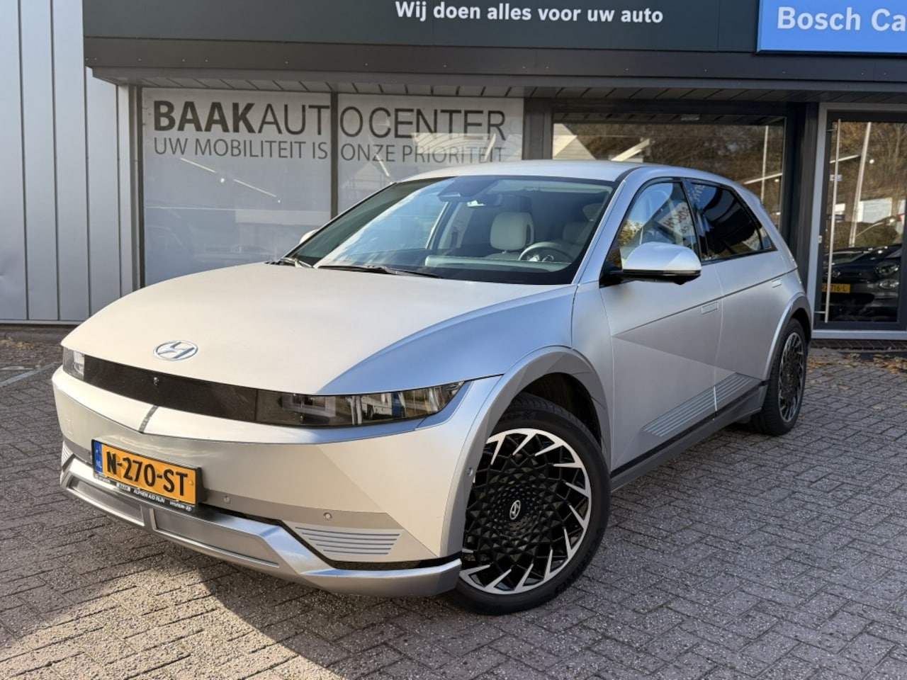 Hyundai IONIQ 5 - Lounge 73kWh - AutoWereld.nl