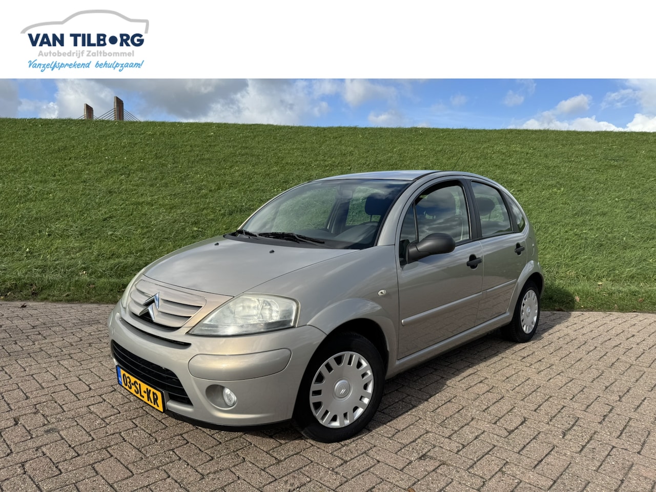 Citroën C3 - 1.4i Sky Radio Elek. verstelbare spiegels | Trekhaak | Boordcomputer - AutoWereld.nl