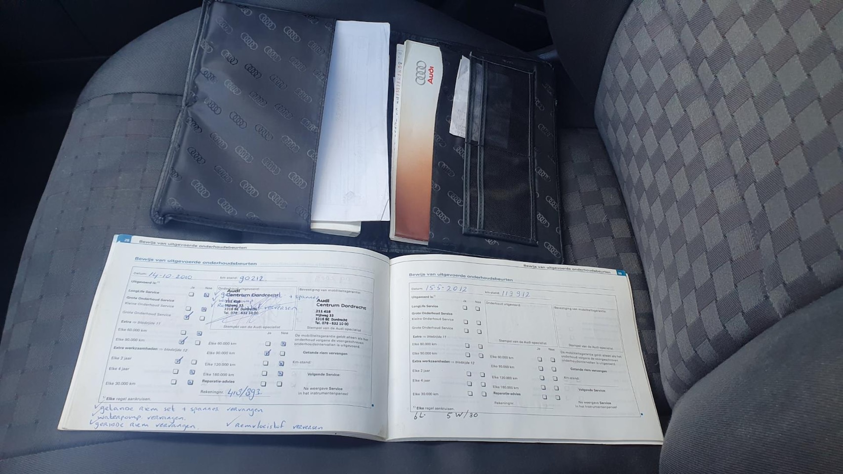 Audi A6 Avant - 2.4 MT Automaat *LEES TEKST*