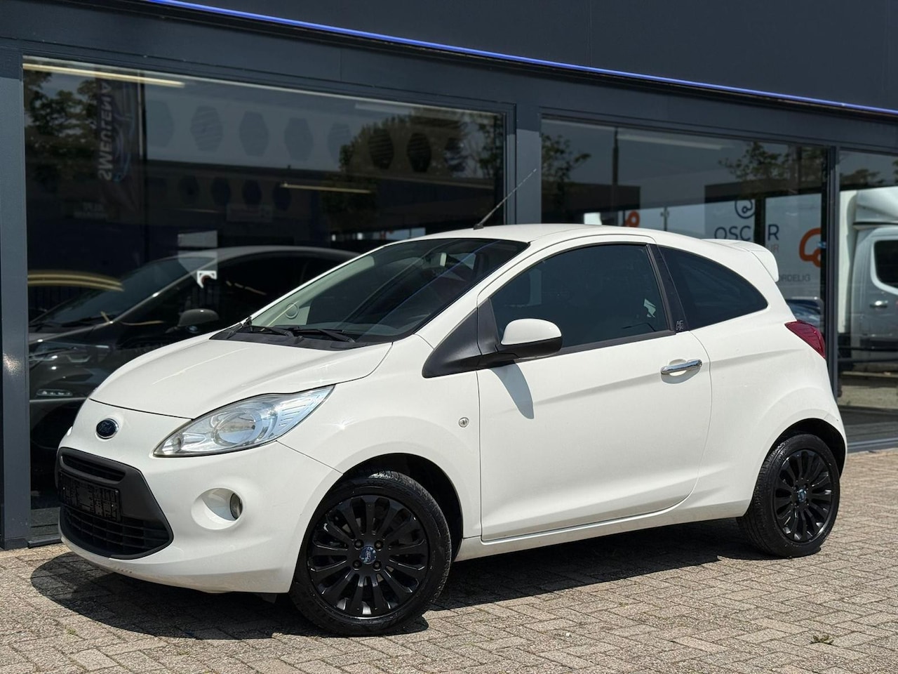 Ford Ka - 1.2 Titanium X start/stop 1.2 Titanium X start/stop - AutoWereld.nl