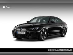 BMW i4 - eDrive40 M Sport Edition 84 kWh M-Sport Pro | Trekhaak | Schuif/kanteldak | Comfort Pack