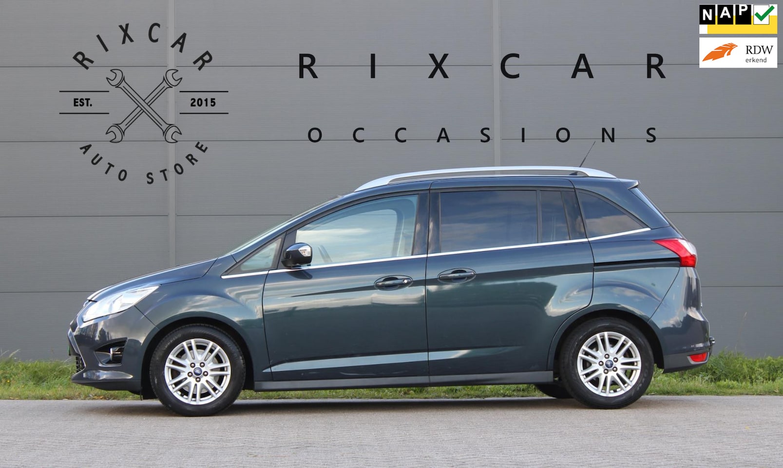 Ford Grand C-Max - 1.0 Titanium Navi Trekhaak Voorruitverwarming 125PK !!NIEUWBINNEN!! - AutoWereld.nl