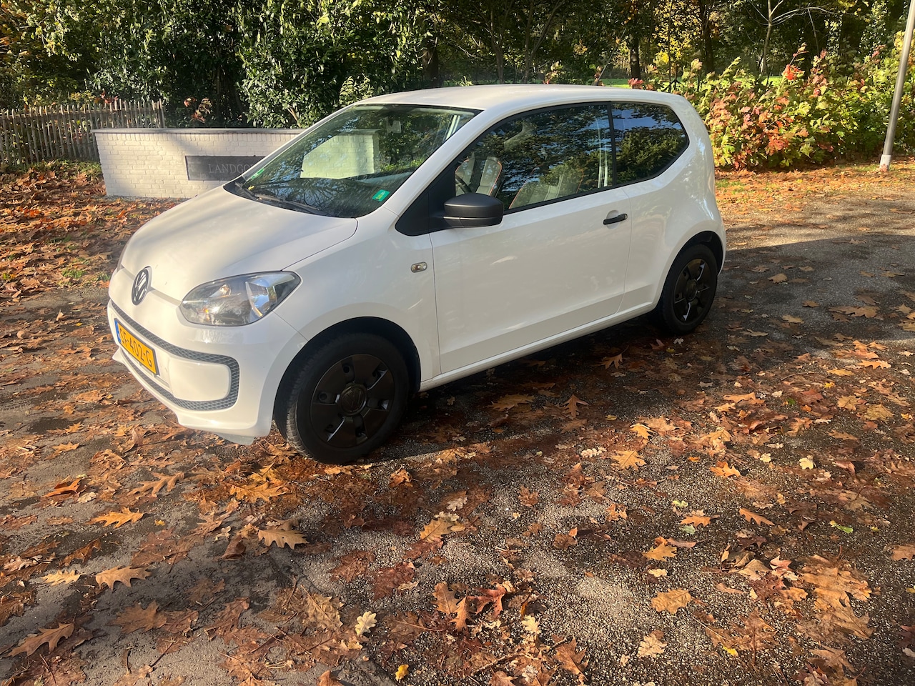Volkswagen Up! - 1.0 take up! - AutoWereld.nl