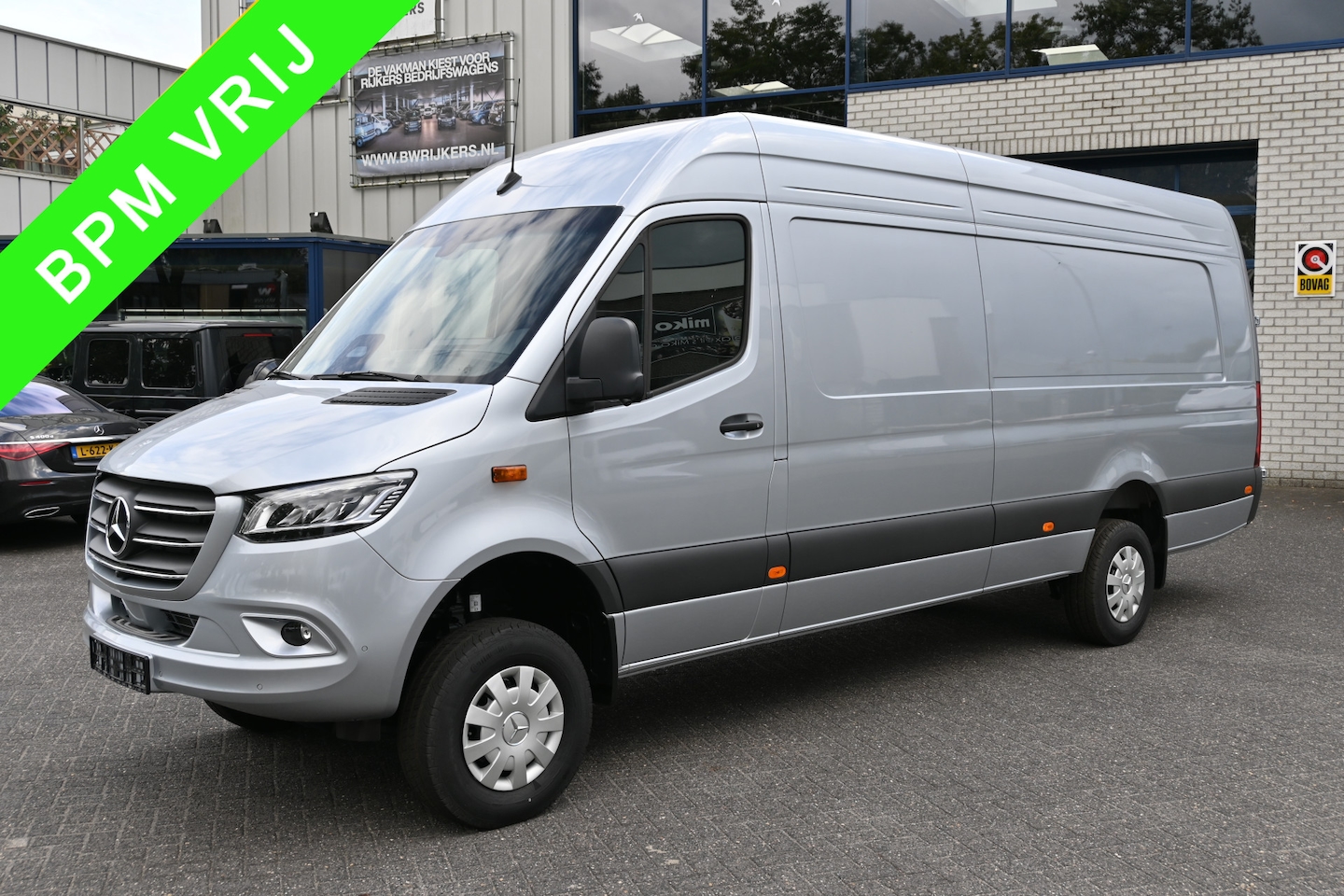 Mercedes-Benz Sprinter - 319 CDI 4x4 L4H2 Maxi Select Distronic, Geveerde stoel, LED, 360 Graden Camera - AutoWereld.nl