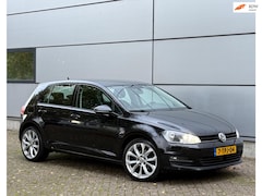 Volkswagen Golf - 1.2 TSI Highline Automaat |Stoelverw |Front Assist |Navi |Stuurbed |Park Sensor |Trekhaak