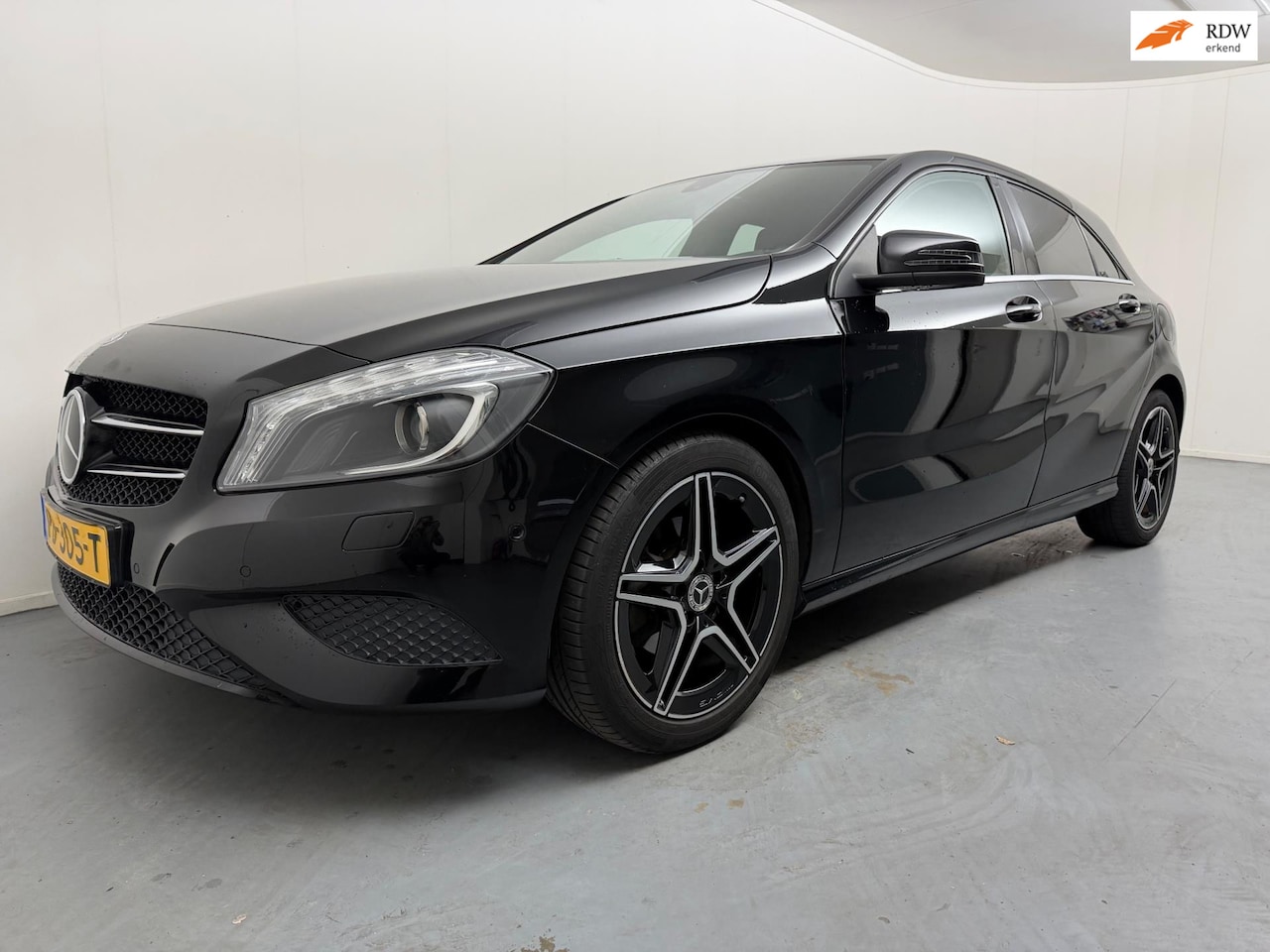 Mercedes-Benz A-klasse - 180 Ambition # Clima # Xenon # Navi # PDC # 18" Lmv - AutoWereld.nl