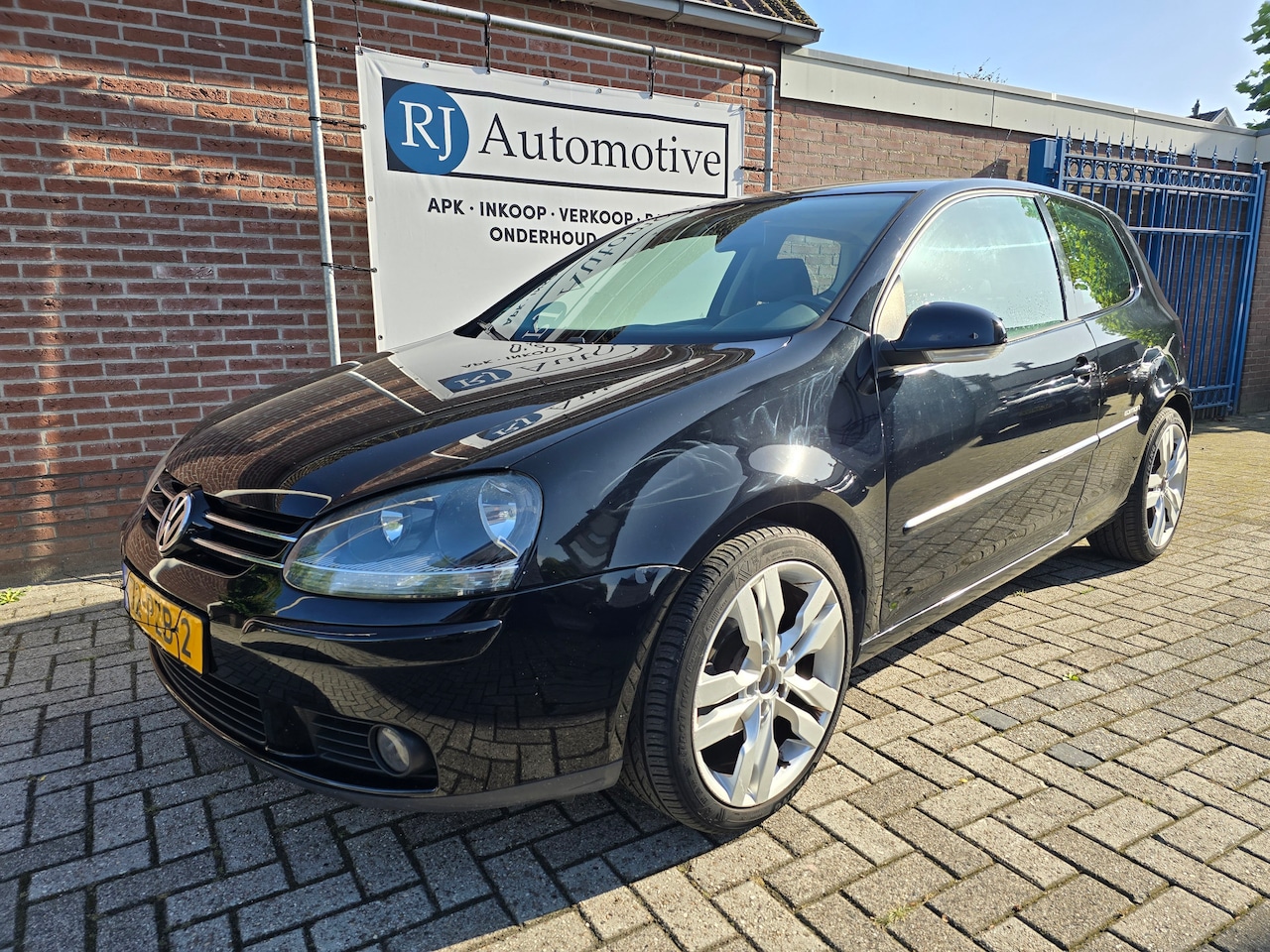 Volkswagen Golf - 1.4 Easyline APK/AIRCO - AutoWereld.nl