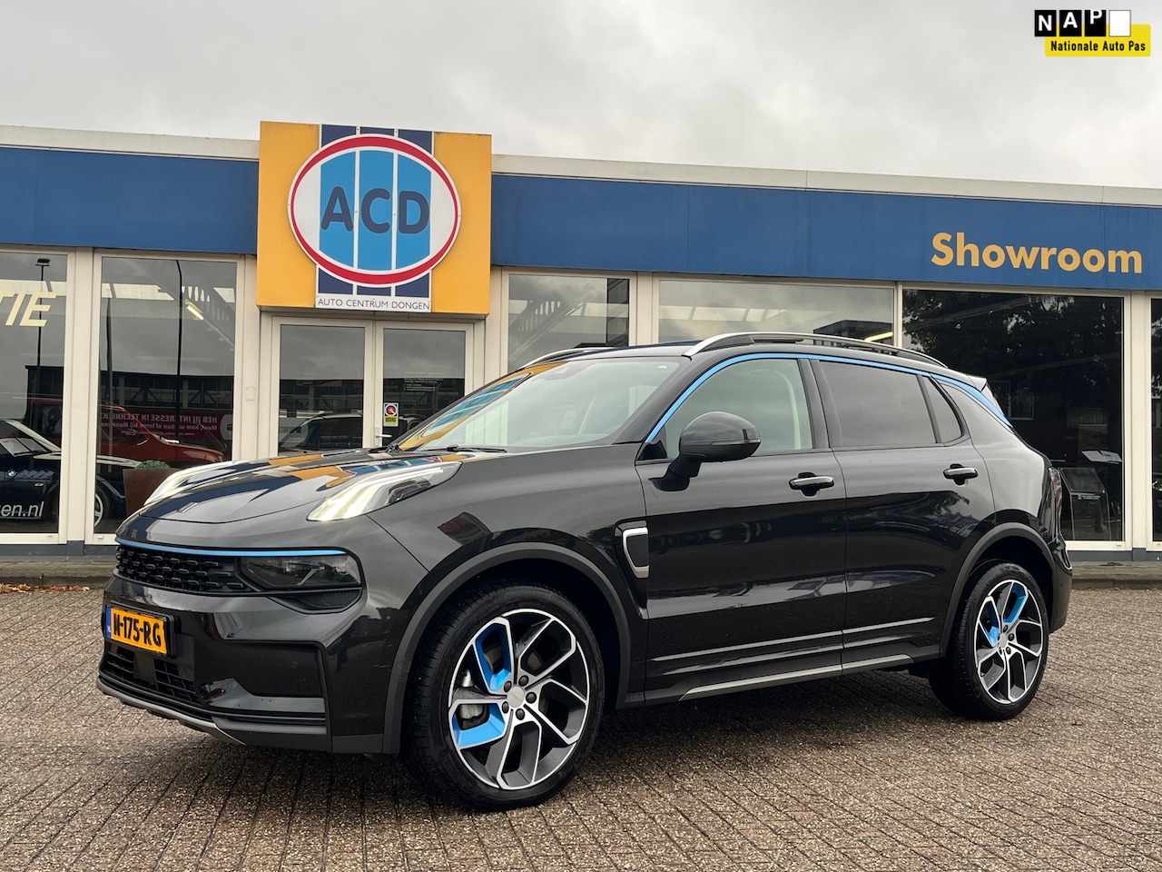 Lynk & Co 01 - 1.5 261pk PHEV 7DCTH | Orig.NL | PanoramaDak | Camera | AppleCarplay | - AutoWereld.nl