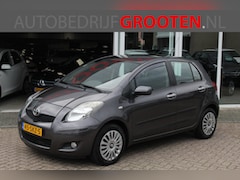 Toyota Yaris - 1.3 VVTi Aspiration//Ecc