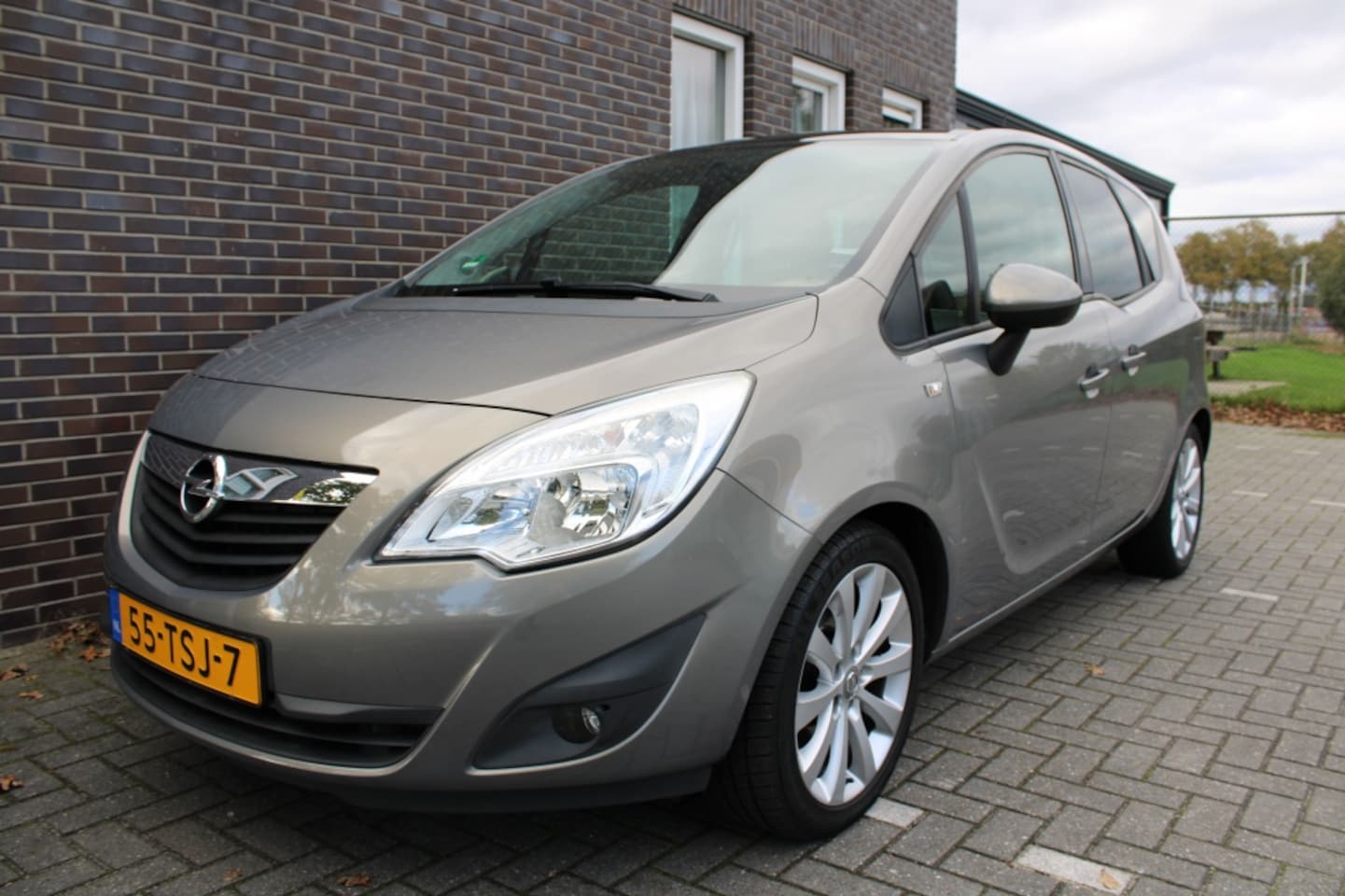 Opel Meriva - 1.4 Turbo Edition-navi-panodak-trekhaak - AutoWereld.nl
