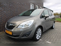 Opel Meriva - 1.4 Turbo Edition-navi-panodak-trekhaak-140PK