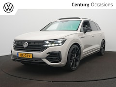 Volkswagen Touareg - 3.0 TSi 4MOTION R-Line | Luchtvering | Elek. Trekhaak | Panodak | 360 Camera