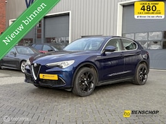 Alfa Romeo Stelvio - 2.0 T AWD Super Sportstoelen Leer Navi Camera 20 inch