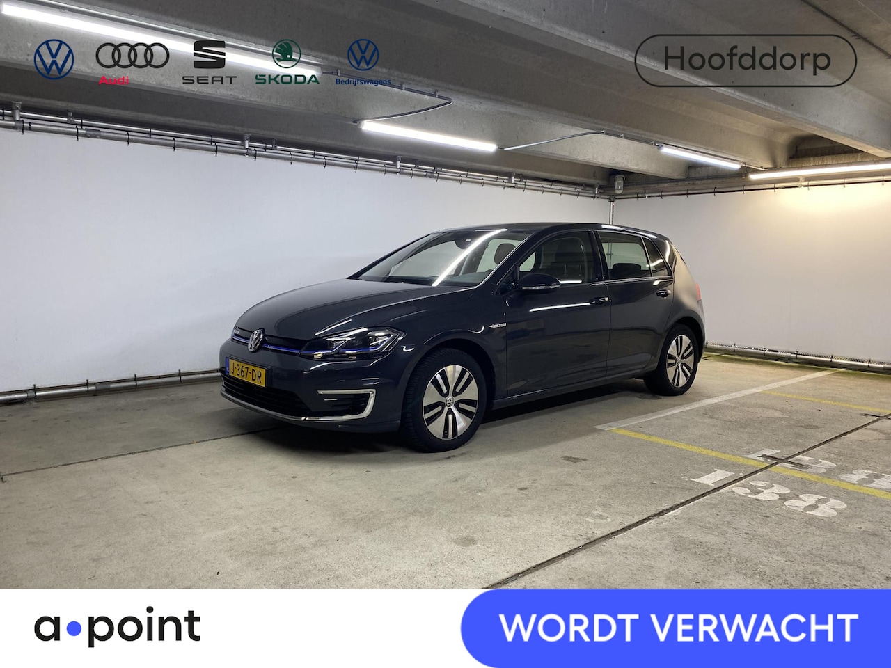 Volkswagen e-Golf - E-DITION 136 pk | Navigatie | Parkeersensoren | Adaptieve cruise control | Autom. airco | - AutoWereld.nl