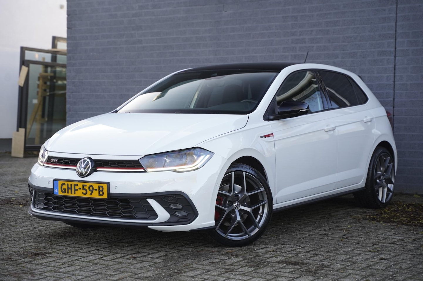Volkswagen Polo - 2.0 TSI GTI DSG 207pk, Virtual, Carplay, NAP - AutoWereld.nl