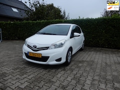 Toyota Yaris - 1.0 VVT-i Now