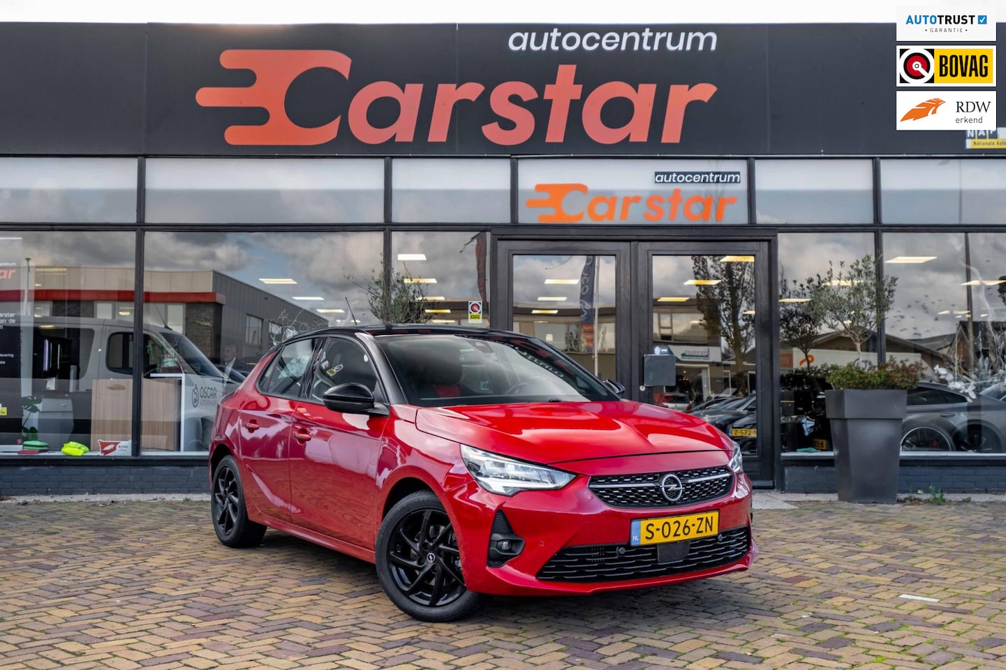 Opel Corsa - 1.2 GS Line|Car-Play|Camera|Cruise - AutoWereld.nl