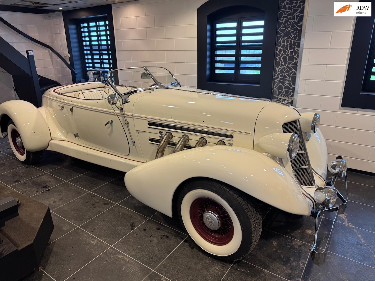 AUBURN REPLICA AUBURN PHAETON REPLICA