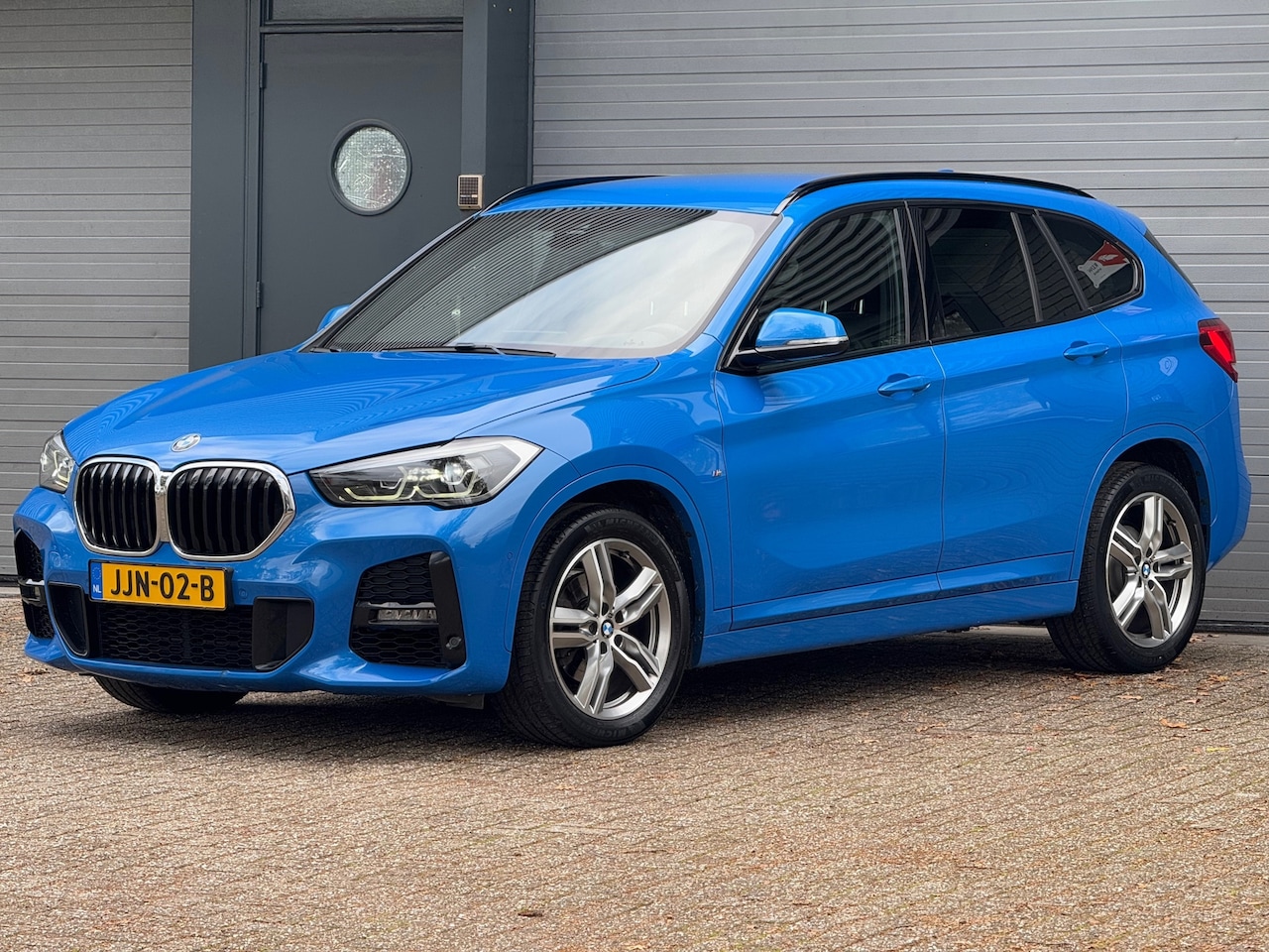 BMW X1 - SDrive18i High Executive M Sport - AutoWereld.nl