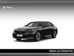 BMW 5-serie - 550e xDrive M Sportpakket Pro | Adaptief M Onderstel Professional | Innovation Pack | Driv
