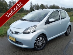 Toyota Aygo - 1.0-12V +