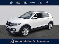 Volkswagen T-Cross - 1.0 TSI 115pk Life Executive / Navigatie / Stoelverwarming / Adaptive Cruise